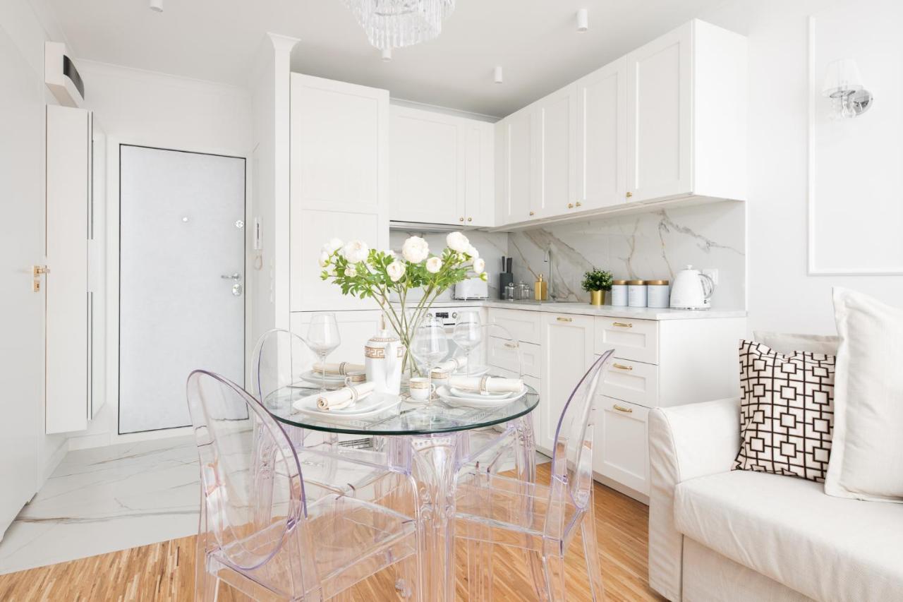 Glam & Modern By Cooee Apartments Warsaw Ngoại thất bức ảnh